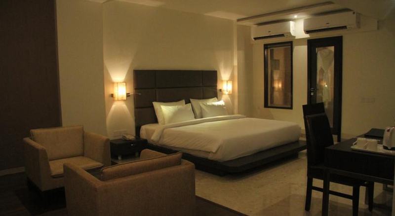 Beacon T2 Mumbai Room