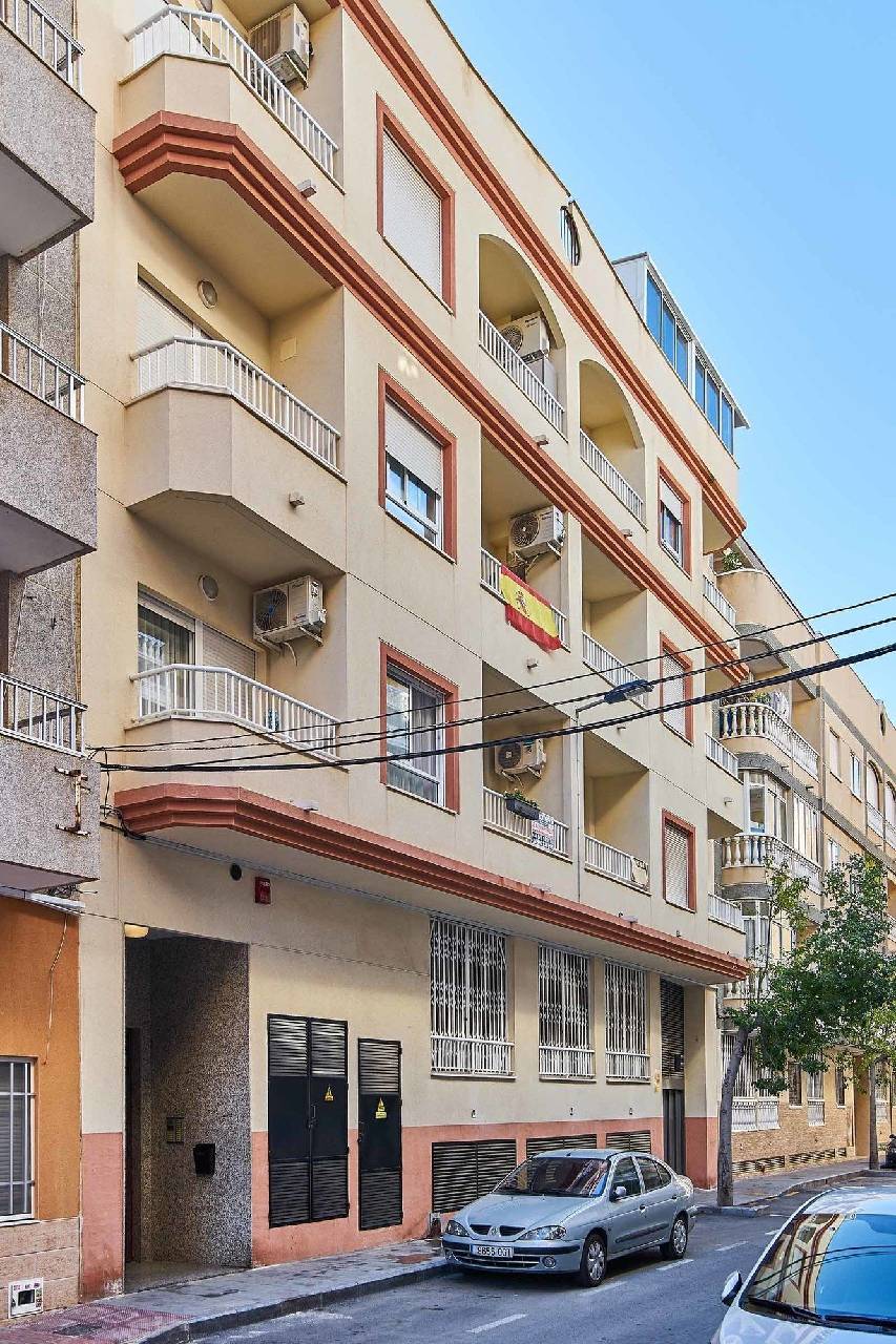 Espanhouse Ramon Gallud 218 