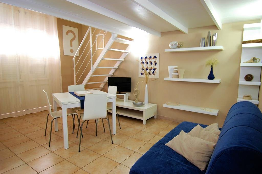 Virna House 