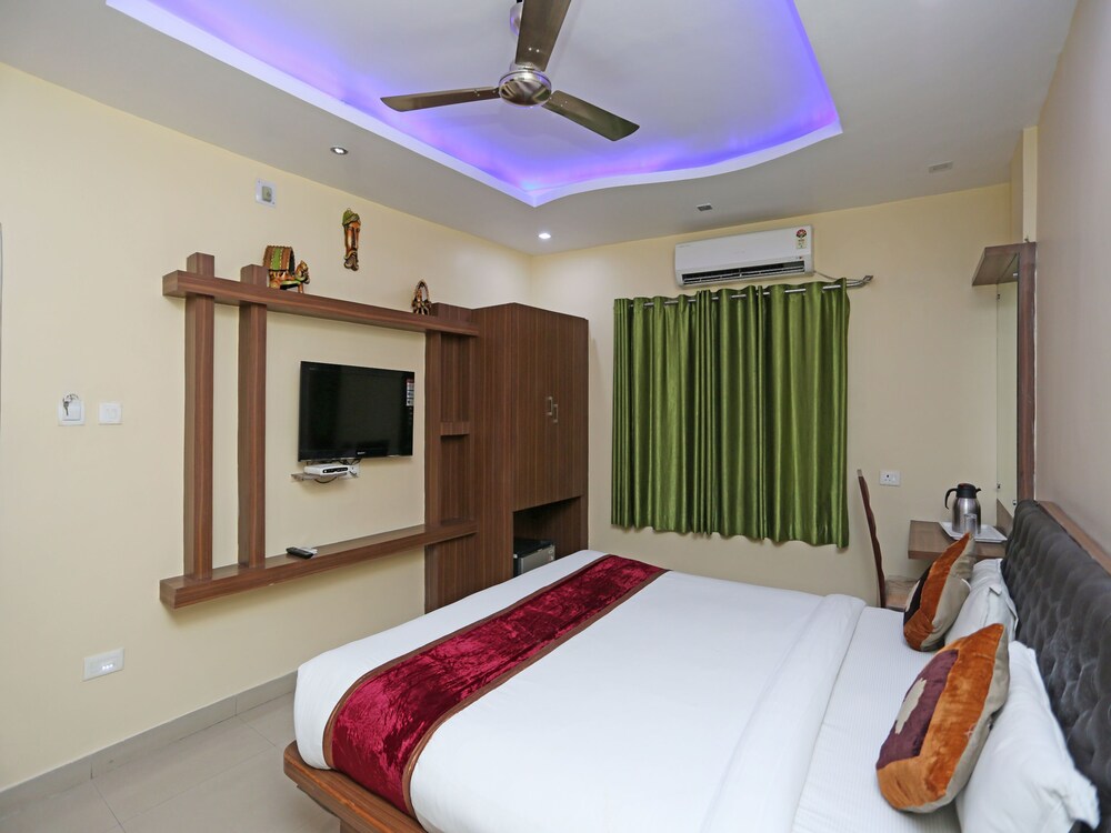 Treebo Trend Archie Regency Guestroom