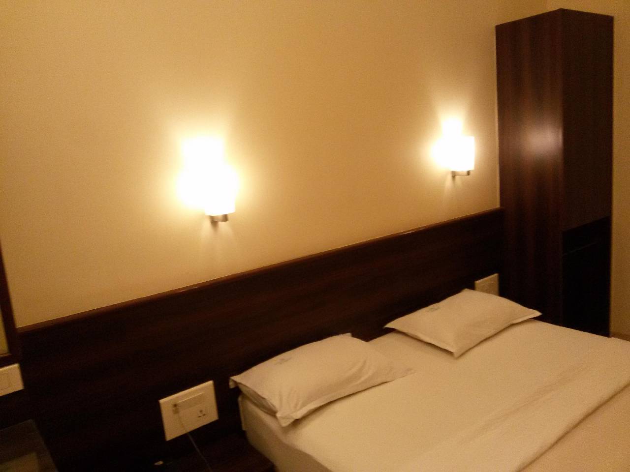 Hotel Elegant 