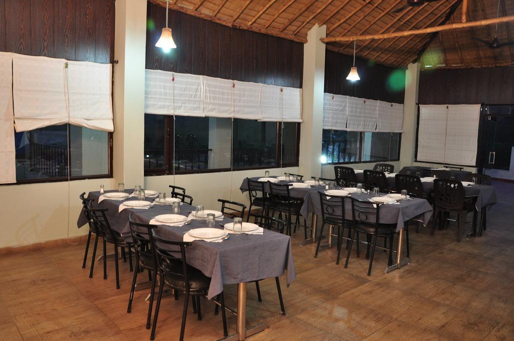Corbett Jungle Treasure Resort 