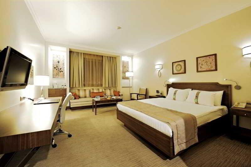 Holiday Inn Bursa Room