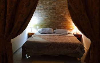 Finca Santa Catalina Guestroom 