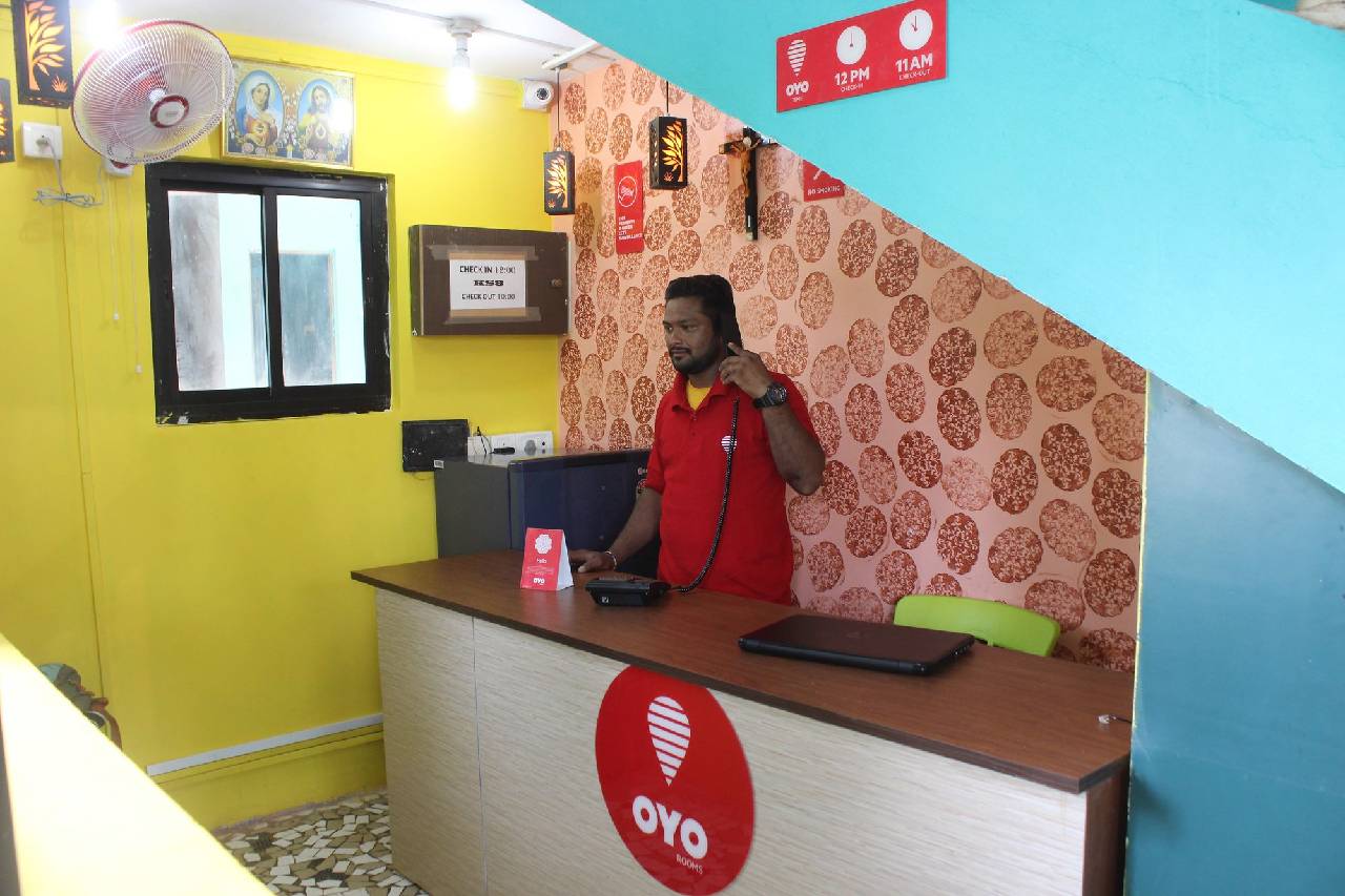 Oyo 7268 Stayout Near Vagator 