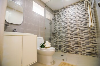 Coron Underwater Garden Resort Bathroom Amenities