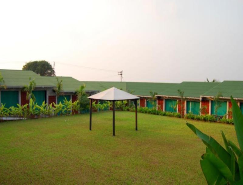 Green Leaf Resort & Spa Ganpatipule 