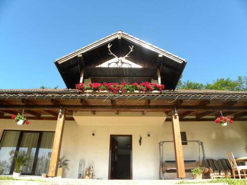 Casa Tirol Blaj (كاسا تیرول بلاج) 