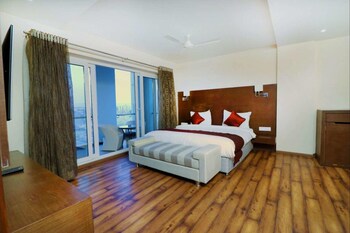 Shanti Clarks Inn Suites Featured Image