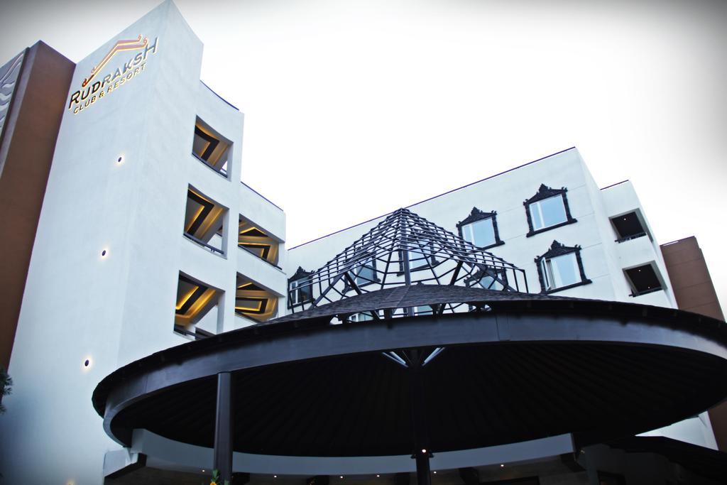 Rudraksh Club & Resort 
