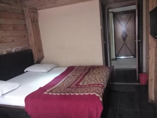 Hotel Shiv Shanthi Inn 