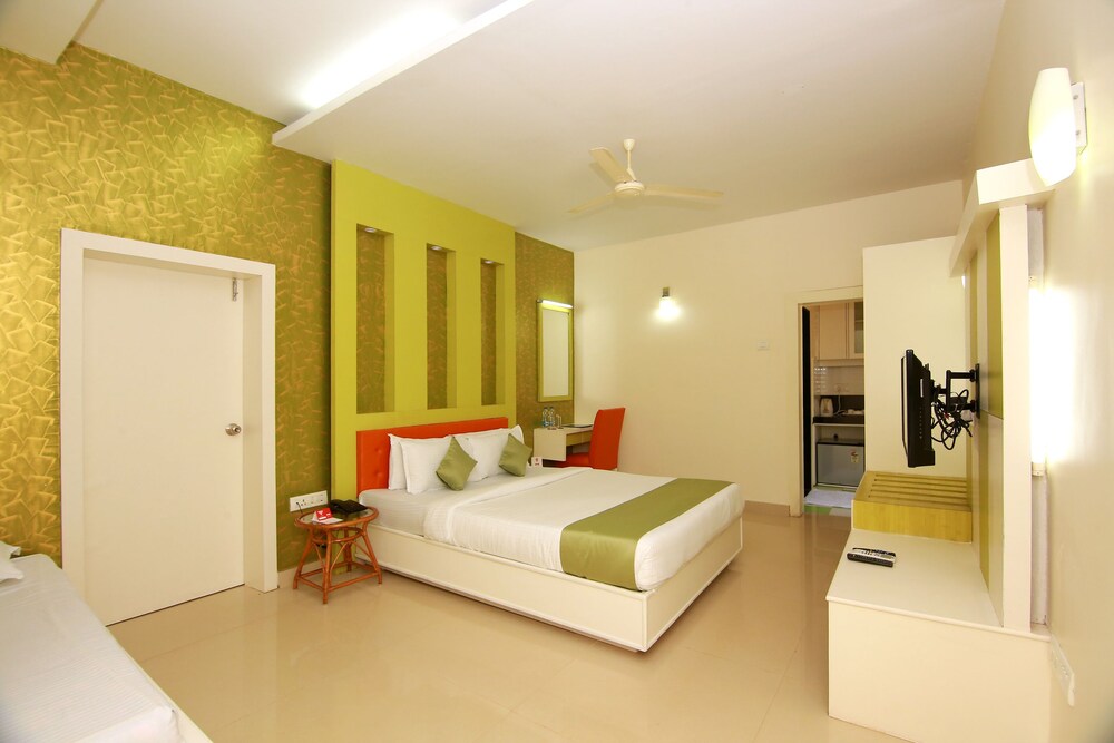 Nextel Beach Resort Guestroom