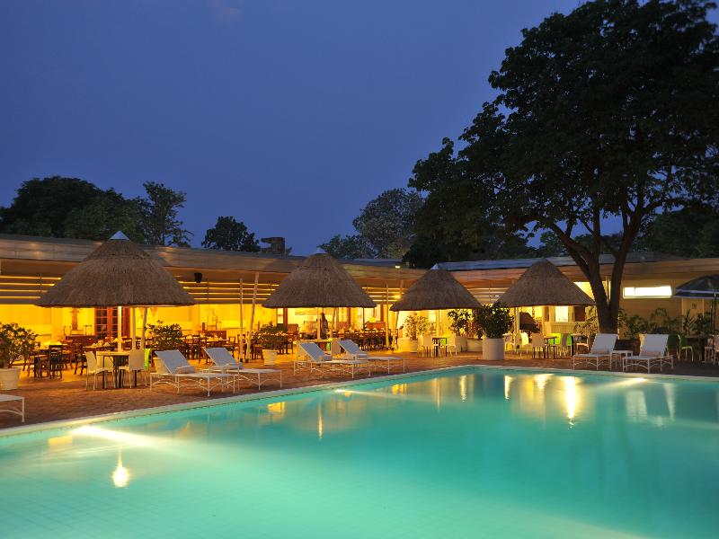 Cresta Sprayview Pool