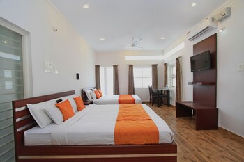 Oyo 10865 Heritage Shelters Resort Guestroom
