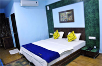 Vista Rooms At Gadisar Road 