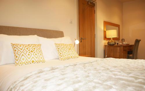 Lamb Inn Guesthouse 