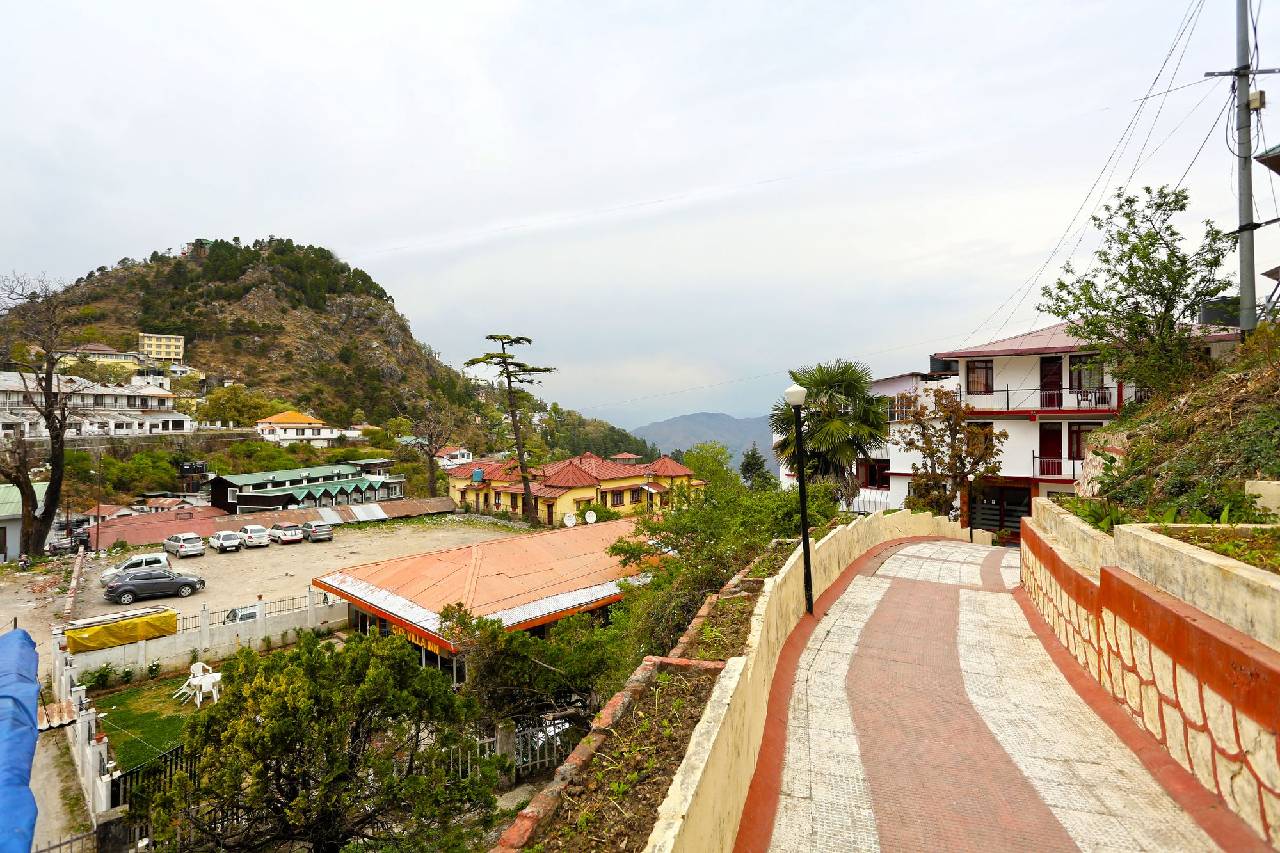 Oyo 3639 Hotel Pioneer 