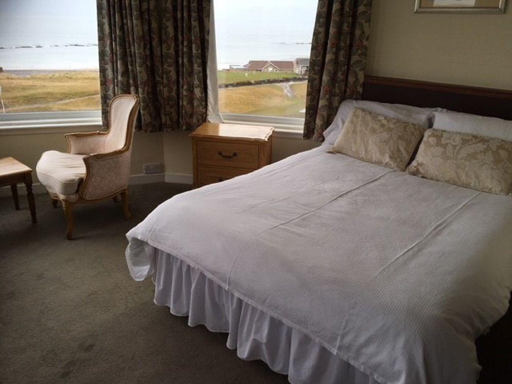 Golf View Hotel & Macintosh Restaraunt 