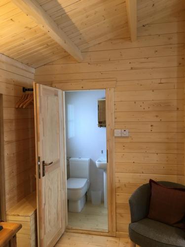 Auchenlea Lodges 