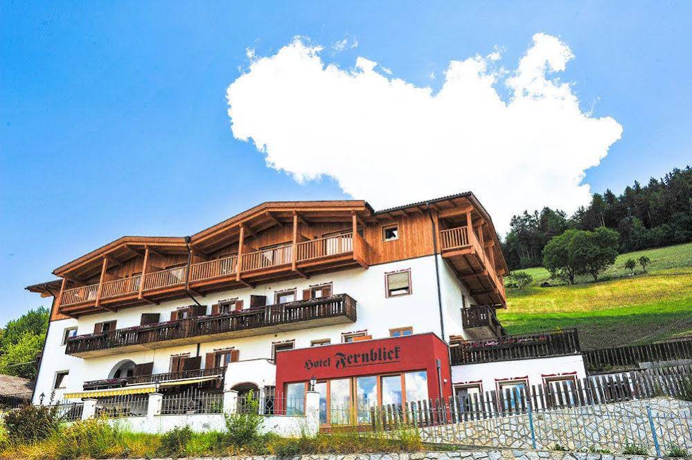 Hotel Fernblick (هتل فرنبلیک) 