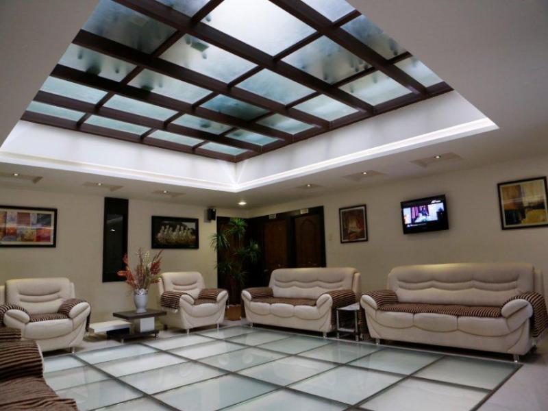 J R Avezika Comfort Hotel 