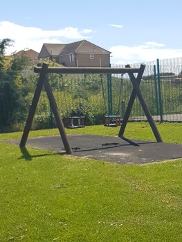 Homely Holidays Childrens Play Area - Outdoor