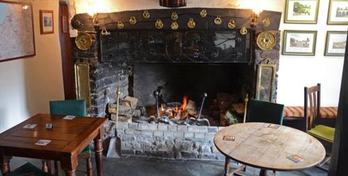 Half Moon Inn 