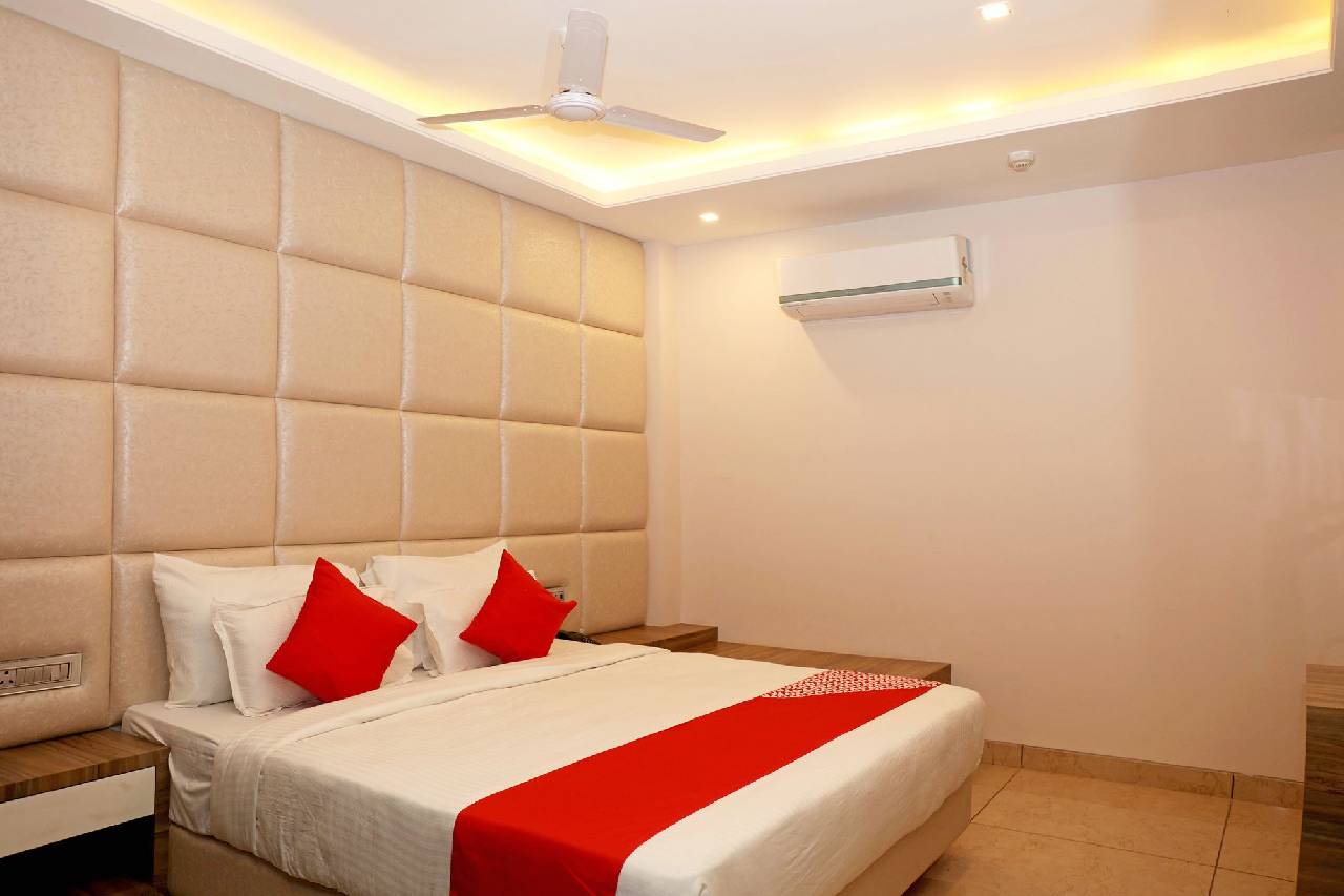 Oyo 11324 Hotel The Bentree 