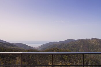 Centro Arnaldi Guestroom View