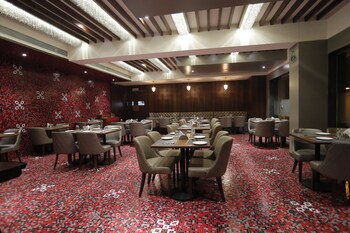Hotel Radiance 