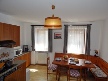 Chalet Pradat In-Room Kitchen