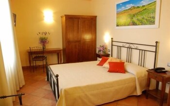 Hotel Marzia Guestroom