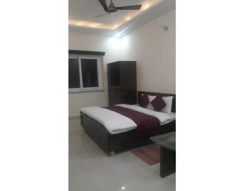 Hotel Divya 