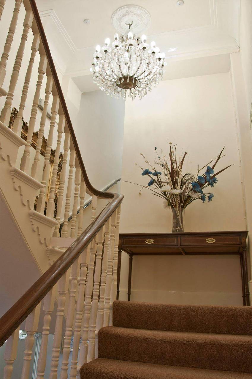 Vernon Guesthouse (ورنون گست هاوس) 