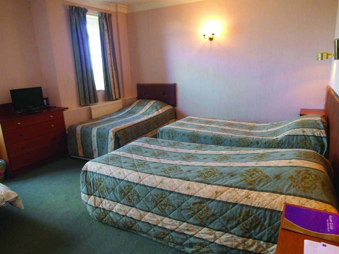 County Hotel Skegness (كونتی هتل اسكگنس) 