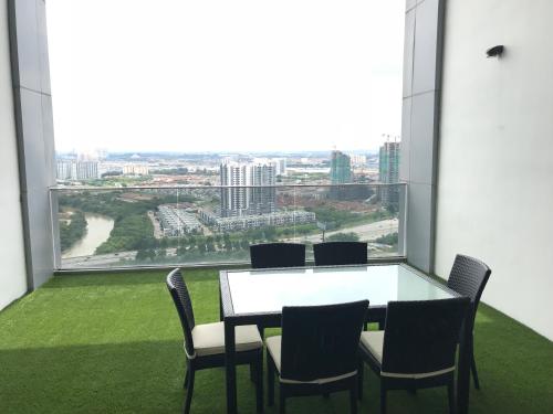 Family Duplex Condo@sunway 