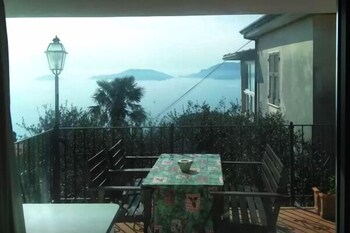Case Vacanze Lerici Collina Terrace/Patio