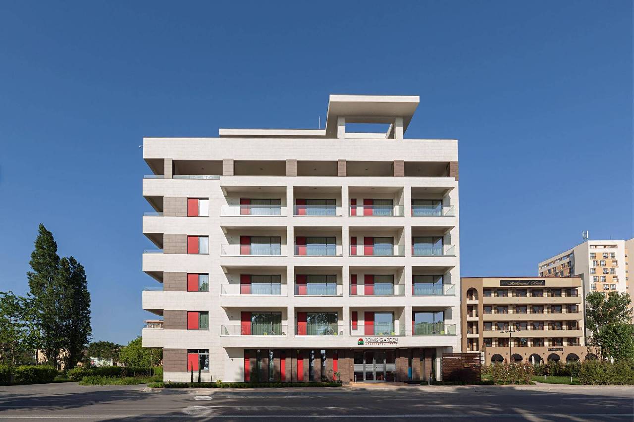 Hotel Tomis 