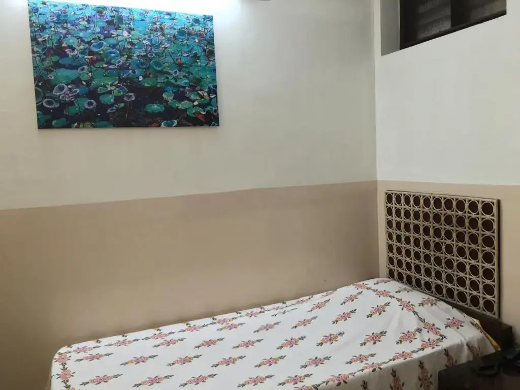 Homestead Hotel (هومستید هتل) 
