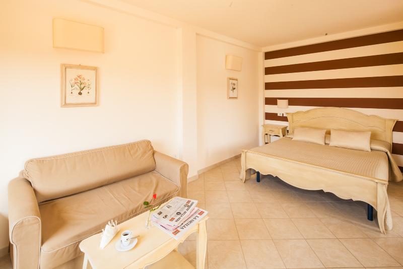 Alcantara Resort Room