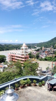 Bunk Stay Rishikesh 