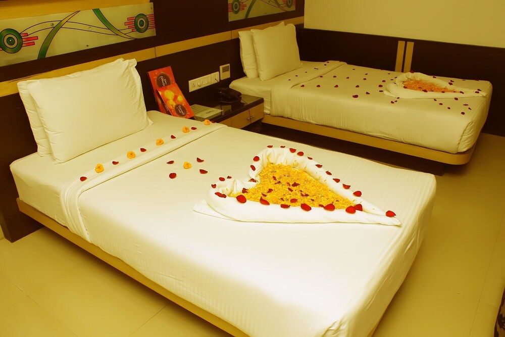 Hotel Simna International Guestroom