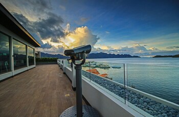 Two Seasons Coron Bayside Hotel (توو سیزنس كورون بیسید هتل) Property Amenity