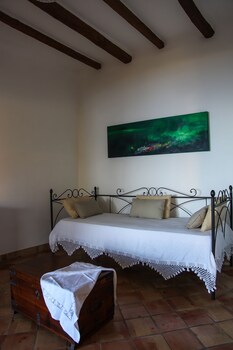 Hotel Ravesi Living Room