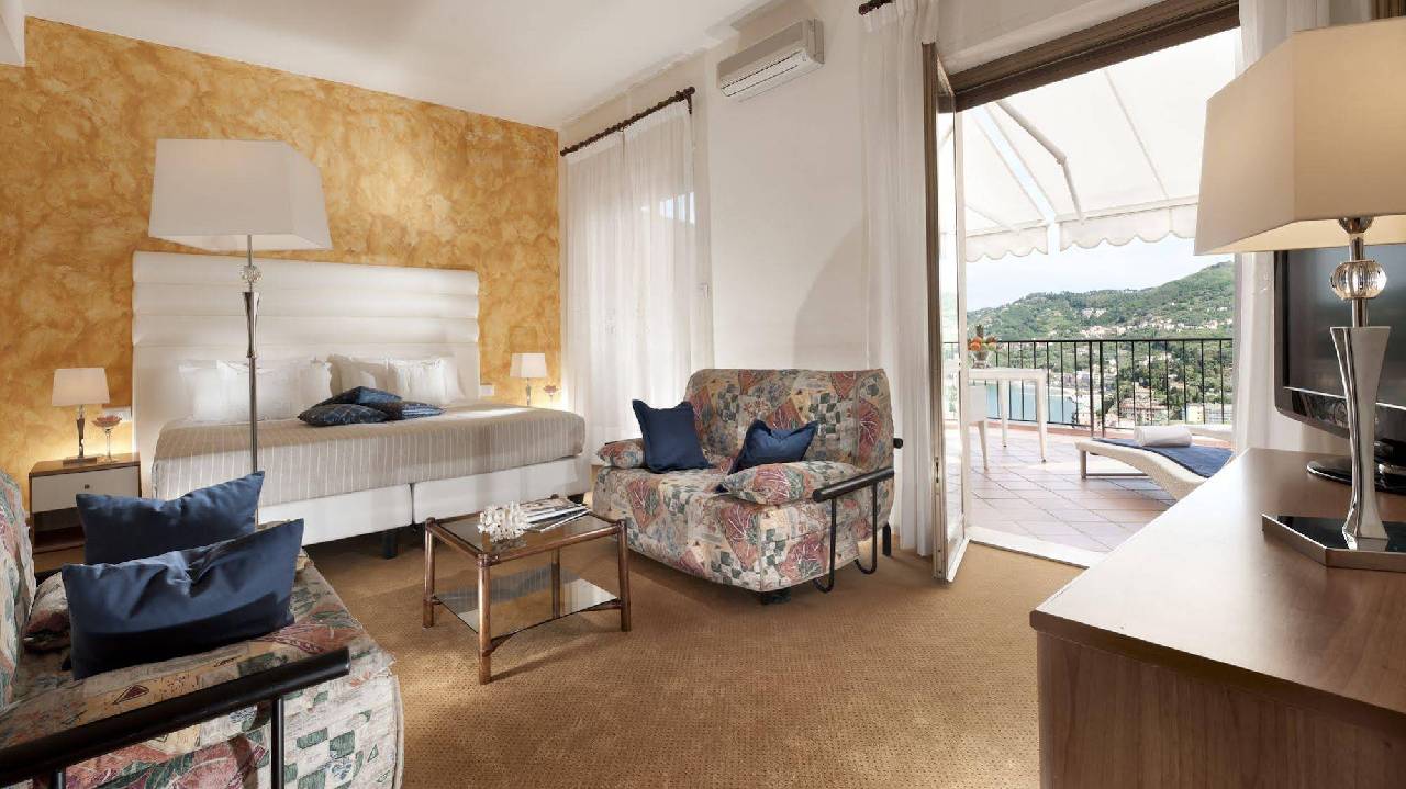 Europa Grand Hotel 