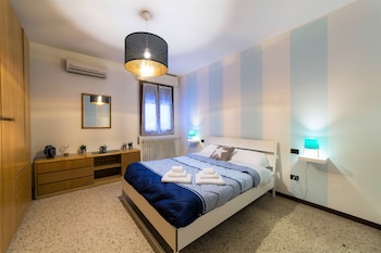 Isa Apartment 3 Guestroom