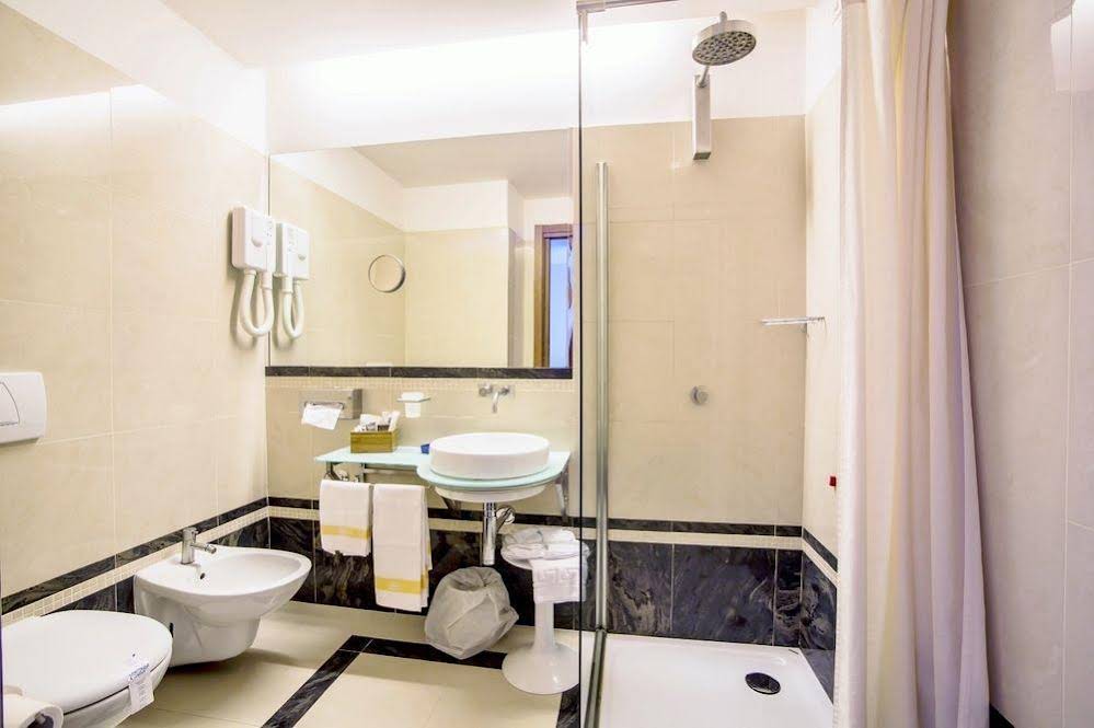 Hotel Tirreno 