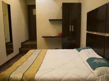 Oyo Rooms Athwa Gate Surat 