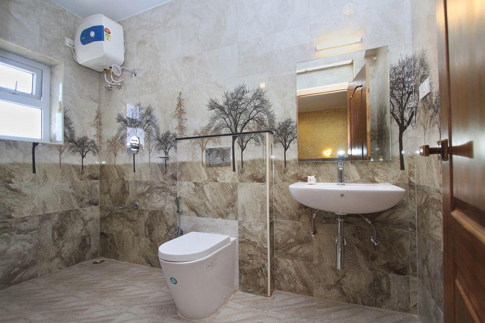 Oyo 11396 Hotel Cyprus Inn 