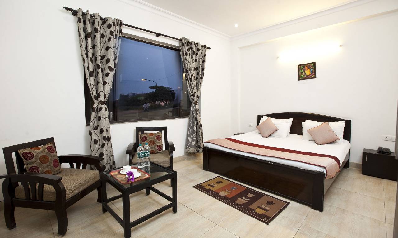 Oyo 441 Hotel Mascot 